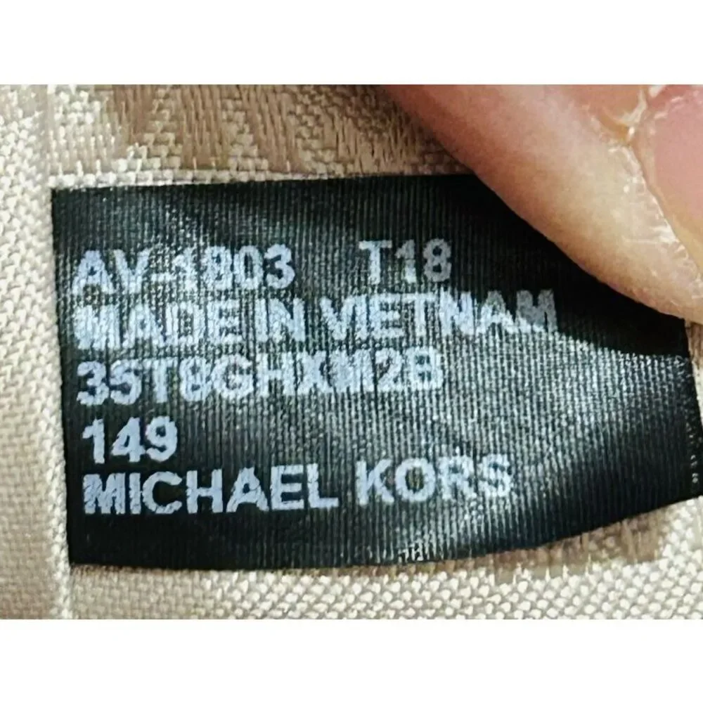 MICHAEL KORS HAMILTON TRAVELER SIGNATURE TOP ZIP MESSENGER ACORN SHOULDER BAG